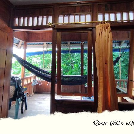 Heiner Homestay Bunaken Luaran gambar